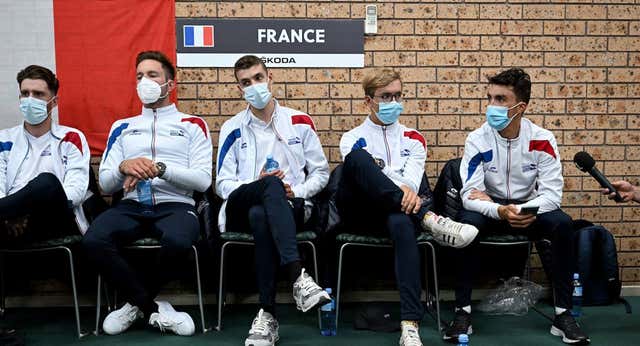 Francia envía a los hombres en ‘business’ y a las mujeres en clase económica al Mundial de ciclismo
