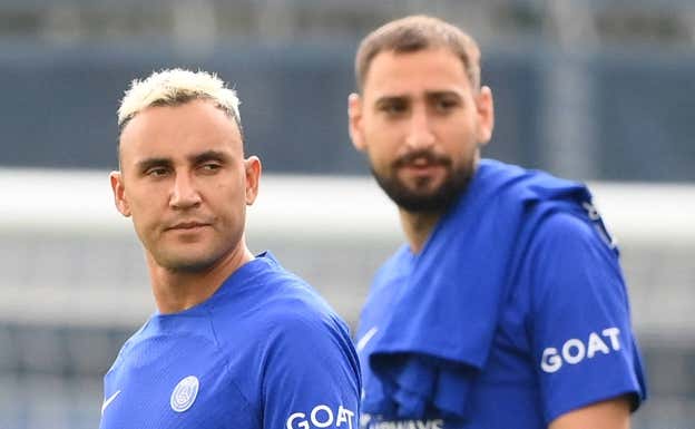 Donnarumma le cierra las puertas del once a Keylor Navas.  getty images