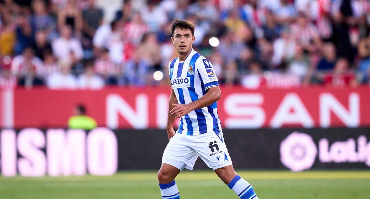 Martín Zubimendi ante el Girona