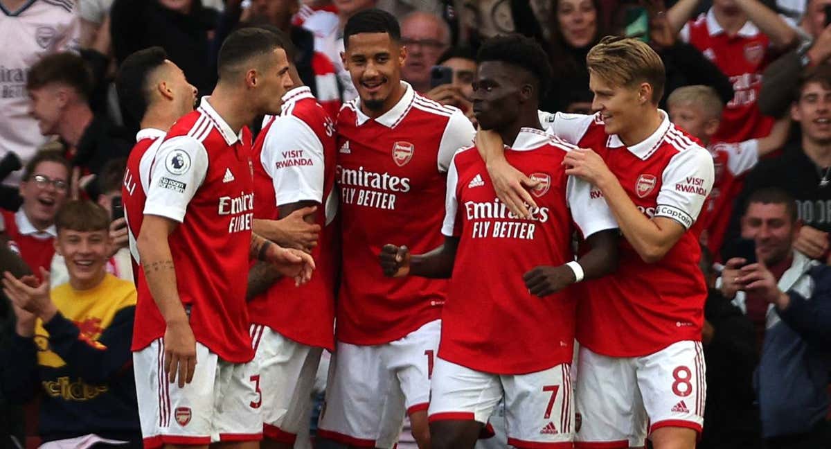 El Arsenal celebra un gol contra el Liverpool./Getty Images