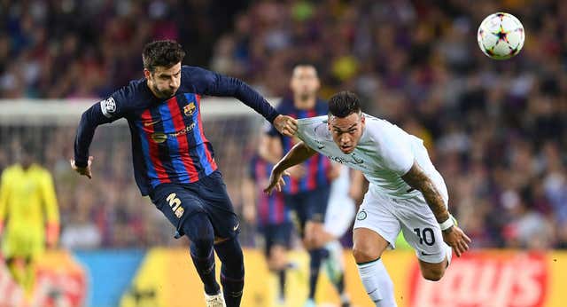 Piqué firma su sentencia ante el Inter