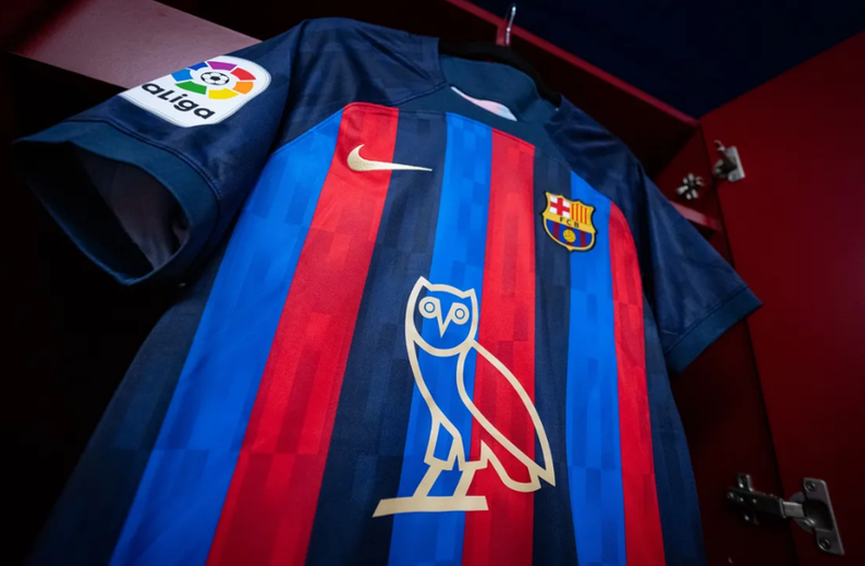 El Barça vestirá con el emblema de Drake en el Bernabéu