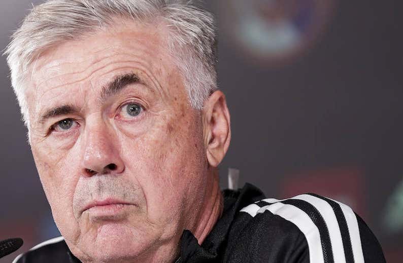 Ancelotti: «El año pasado tratamos de inventar y me dieron un palo»