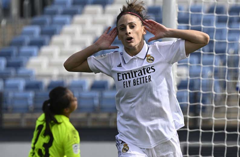 Esther González, máxima goleadora histórica del Real Madrid