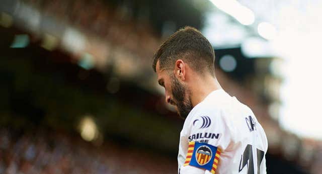 El Valencia confirma la renovación de Gayà: contrato hasta 2027