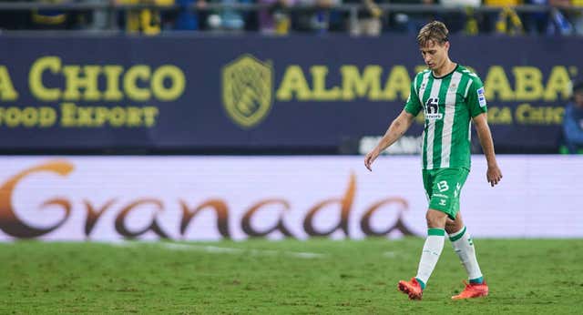 Canales a Mateu Lahoz: «Si no puedo hablar, entonces no me preguntes más por temas personales»