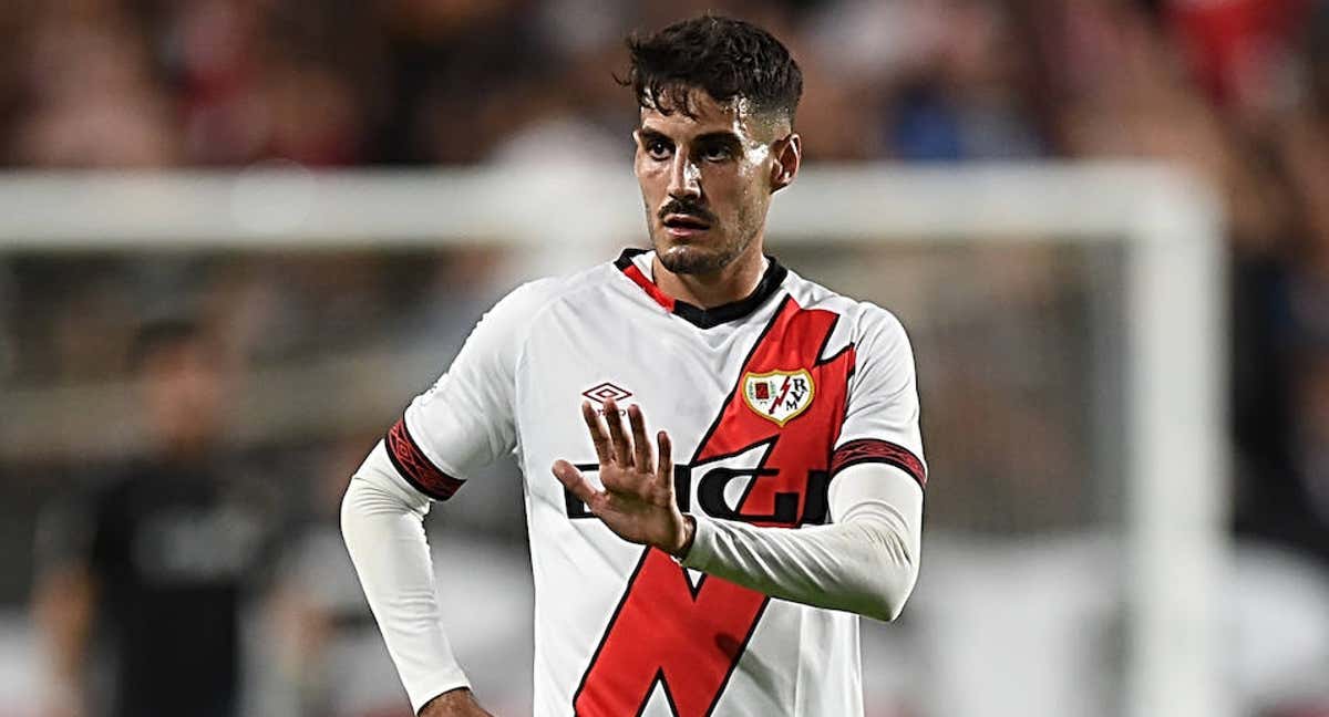 Óscar Valentín, durante un partido de LaLiga la temporada pasada (2021/2022). /GETTY IMAGES