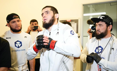 Makhachev, el discípulo de Khabib Nurmagomedov que persigue su trono