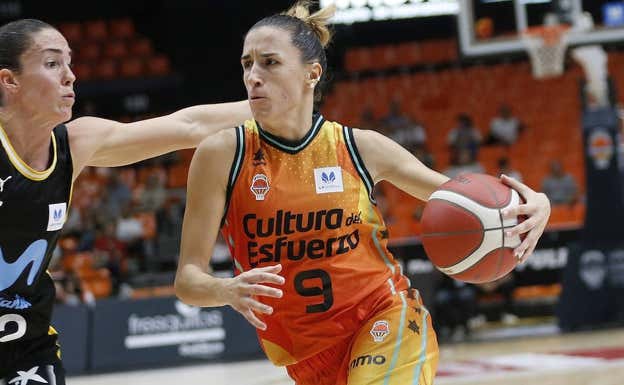 Queralt Casas, capitana del Valencia Basket. FEB