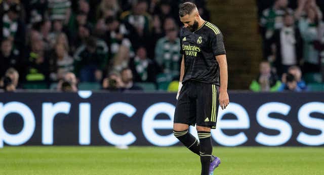 Benzema, baja ante el Sevilla por fatiga muscular