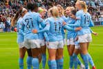 Fútbol femenino sin pantalones blancos por la menstruación