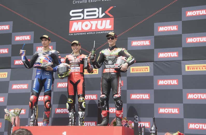 Redding usa a Bautista para azuzar un debate sobre el peso de los pilotos