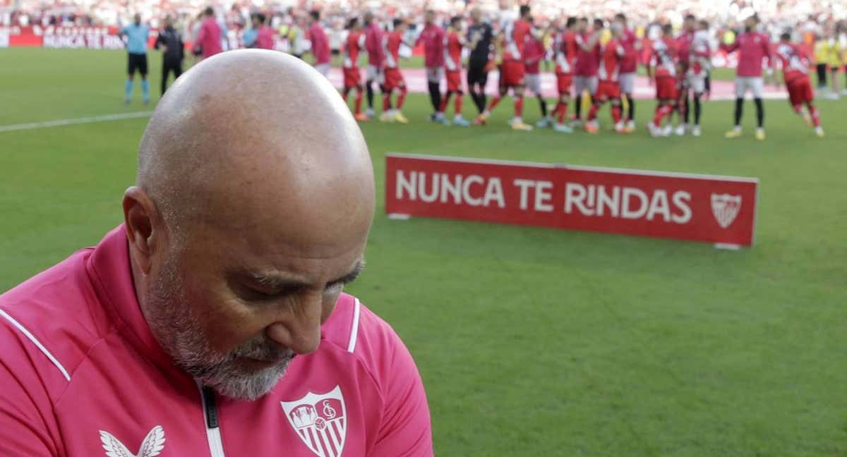 Jorge Sampaoli, antes de comenzar el partido ante el Rayo./Efe