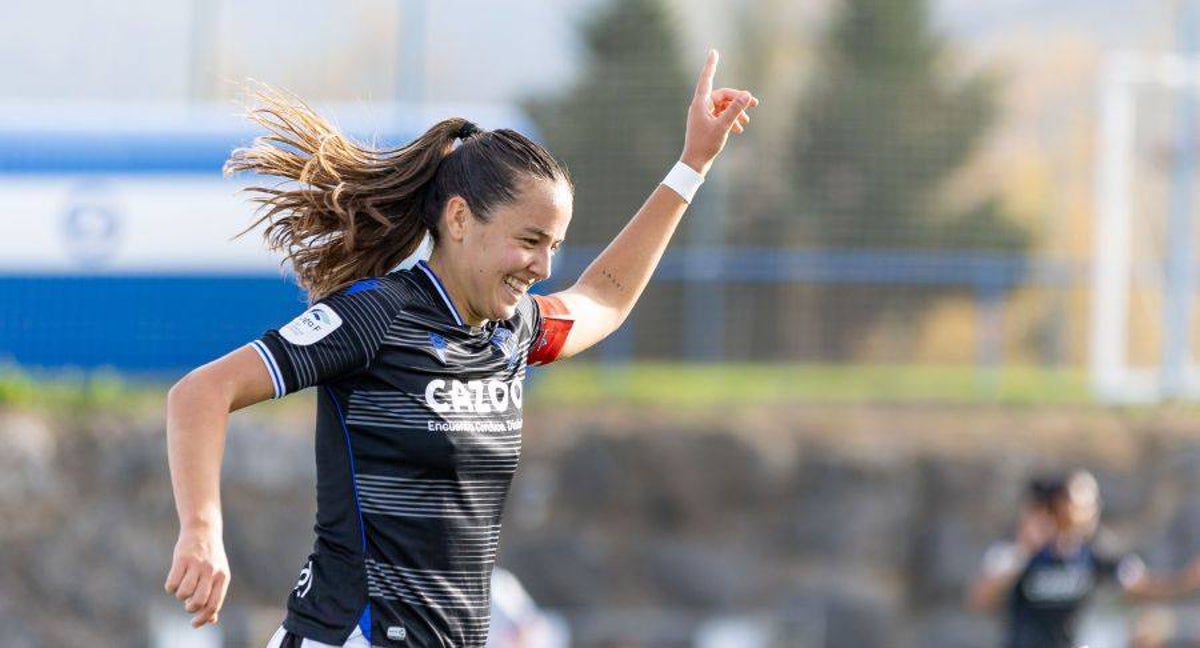 Amaiur celebra uno de los goles que le ha marcado al Deportivo Alavés esta jornada.