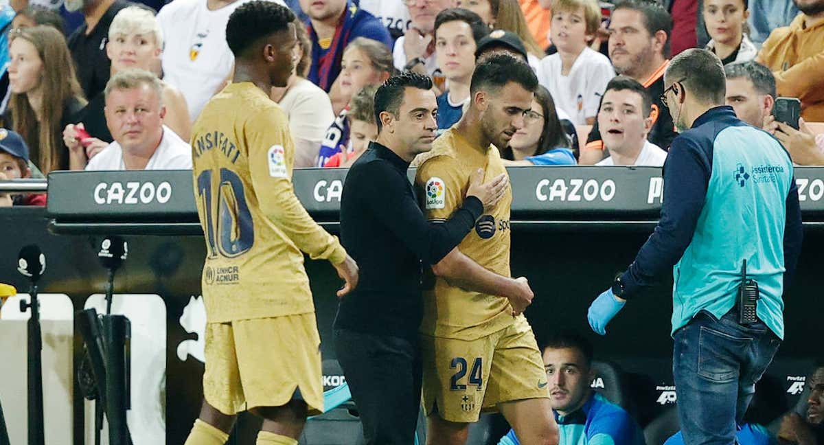 Eric, en el momento de abandonar Mestalla. /GETTY