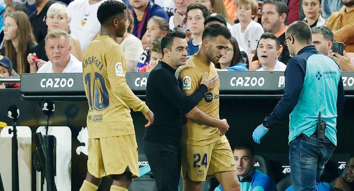 Eric, en el momento de abandonar Mestalla.