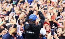 La lección de Alonso a Alpine: «Les ayudaré hasta la última vuelta»