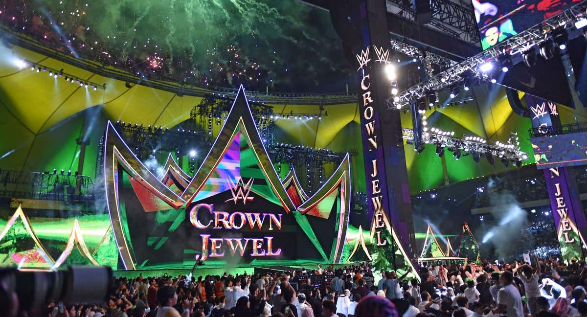 Imagen del escenario del WWE Crown Jewel 2021./Getty Images
