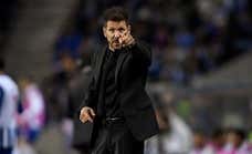 Simeone: «Algunos chicos juegan, se creen que son Maradona y si no los pones es una frustración total»