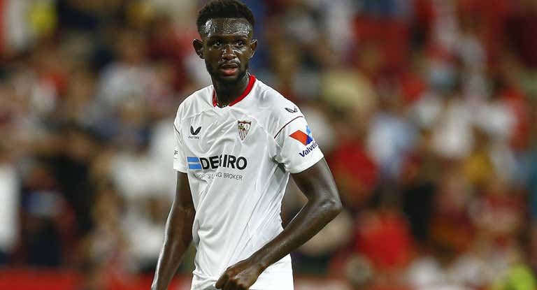 El francés Nianzou, en un partido con el Sevilla.