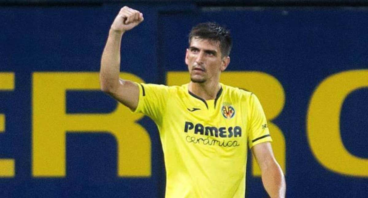 Gerard Moreno celebra un gol con el Villarreal./EFE