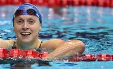 Ledecky arrebata a Mireia Belmonte el récord del mundo de 800 en piscina corta