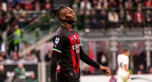 La renovación de Leão es un problema para el Milan