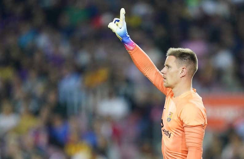 Ter Stegen fortifica su primer Zamora en el Camp Nou