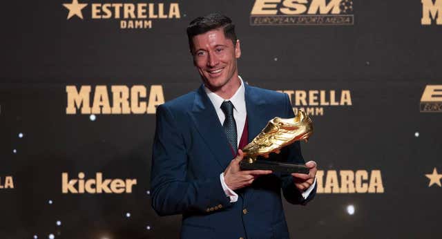 Lewandowski, sobre su gesto en Pamplona: «Era para Xavi»