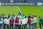 La plantilla baja el pulgar a Setién antes de jugársela en Cornellà