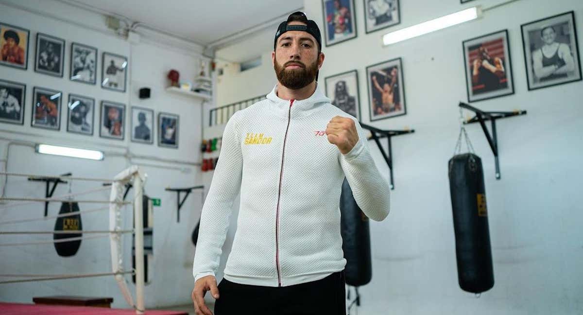 Sandor Martín posa en el gimnasio KO Verdun de Barcelona.