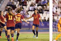 Salma Paralluelo es la apisonadora de la nueva España