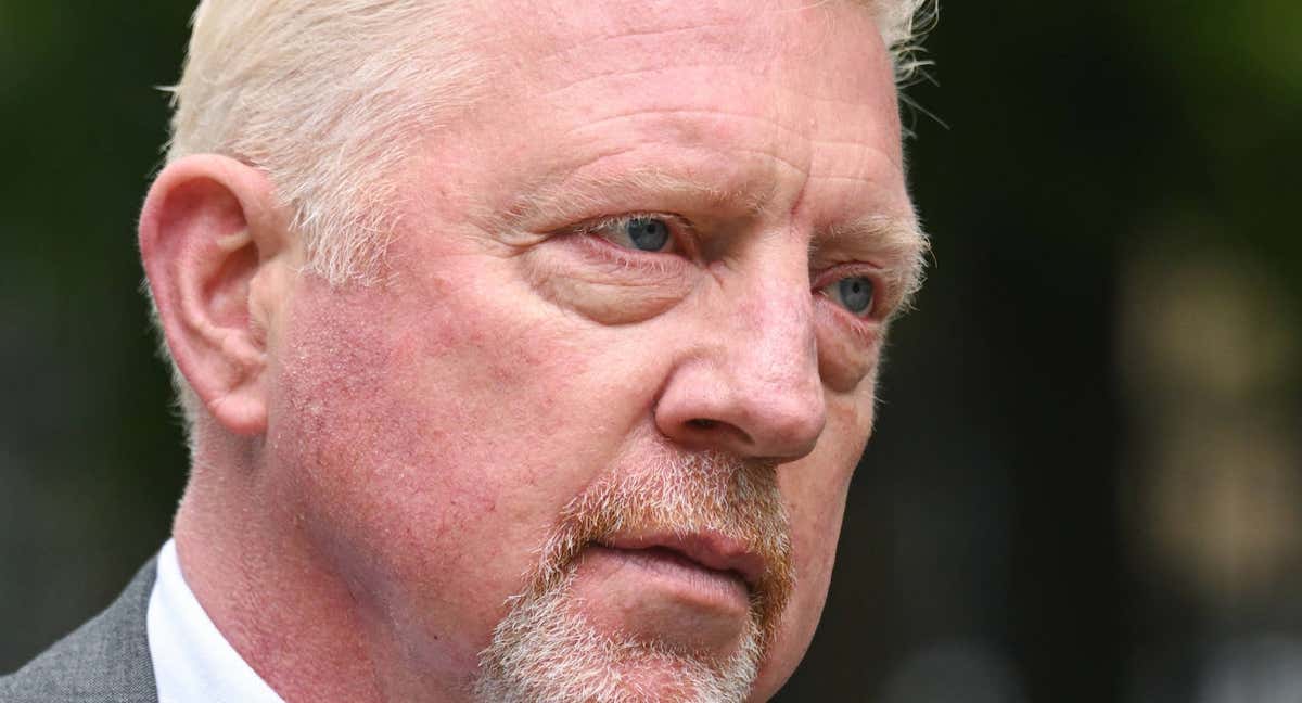 Boris Becker a la salida del juzgado tras ser condenado por ocultar su patrimonio.
