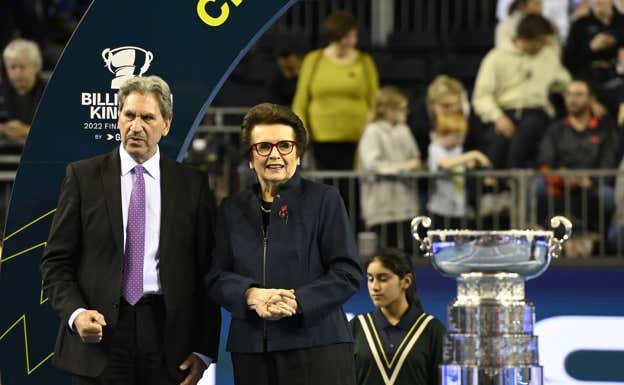 La tenista Billie Jean King, a sus 78 años, este domingo en el torneo al que da nombre.  ROB CASEY/GETTY IMAGES