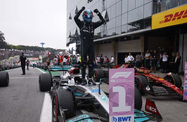 Mercedes ya está de vuelta, pero la magia la ponen Sainz y Alonso