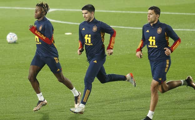Nico Williams, Soler y Rodri hicieron carrera en solitario.  EFE