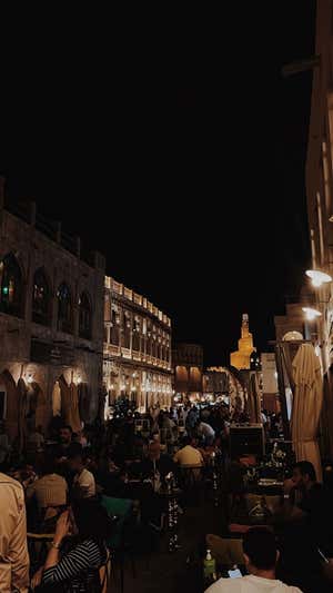Souq Waquif, el lugar donde se reúnen los aficionados al fútbol en Catar  Diego Campoy