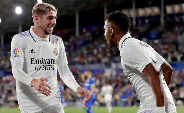 Valverde y Rodrygo celebrando un gol. Getty