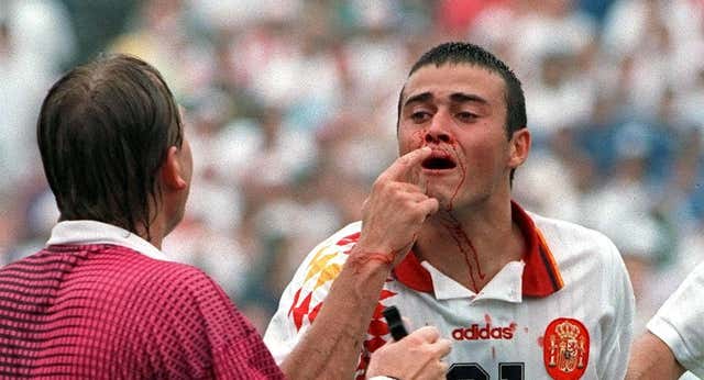 La historia del codazo de Luis Enrique según Javier Clemente