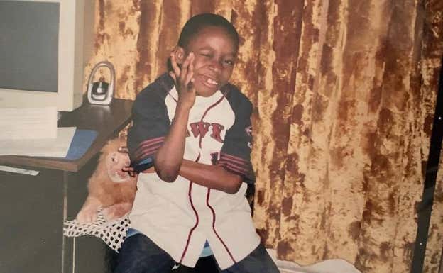 Alphonso Davies, en su primera casa, en Canadá.  Instagram Alphonso Davies