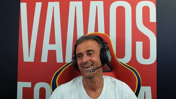 Luis Enrique, durante su directo en Twitch. /