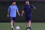 Messi entrena al margen pero jugará ante Arabia Saudí
