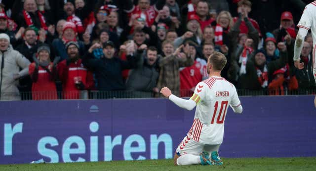 Eriksen vuelve a ser el corazón de Dinamarca