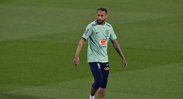 Neymar personaliza la confianza de Brasil al llegar a Doha