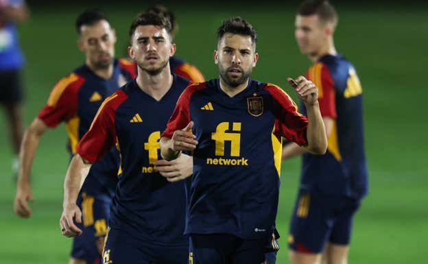 Jordi Alba, en un entrenamiento con la selección.  GETTY