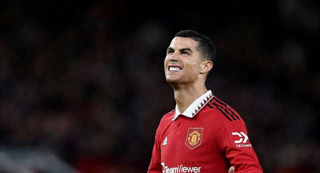Oficial: Cristiano Ronaldo se marcha del Manchester United