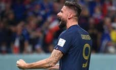 Giroud ya es un mito: iguala a Henry como máximo goleador francés