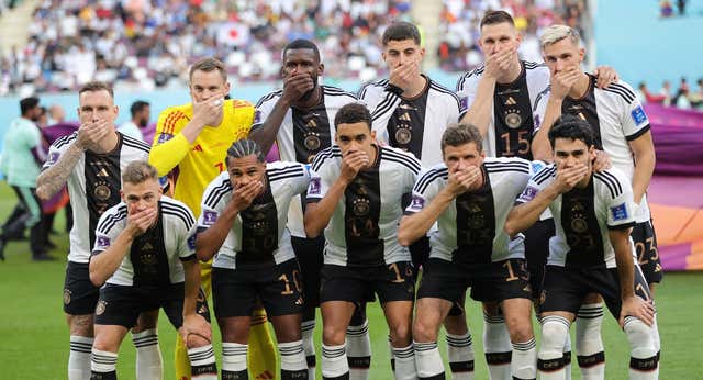 Alemania se rebela contra la FIFA e incendia el Mundial con una foto para la historia