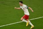 Lewandowski se emocionó con su primer gol en el Mundial
