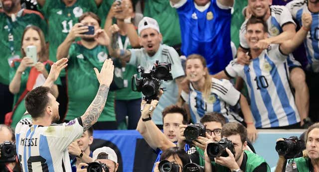 Messi iguala a Maradona y recuerda al de Brasil 2014